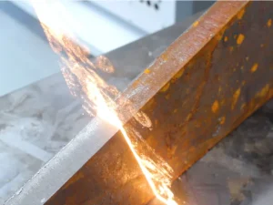 laser-cleaning-metal